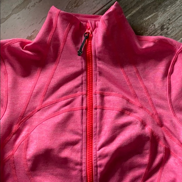 🛑SOLD🛑 Lululemon Hot Pink Zip up Jacket Top 8 - Picture 2 of 8